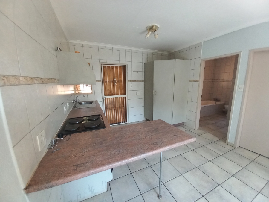 2 Bedroom Property for Sale in Safari Gardens North West